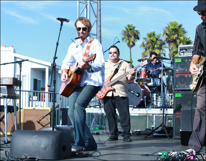 Graham Robby Band at the Balboa Beach Music Fest 