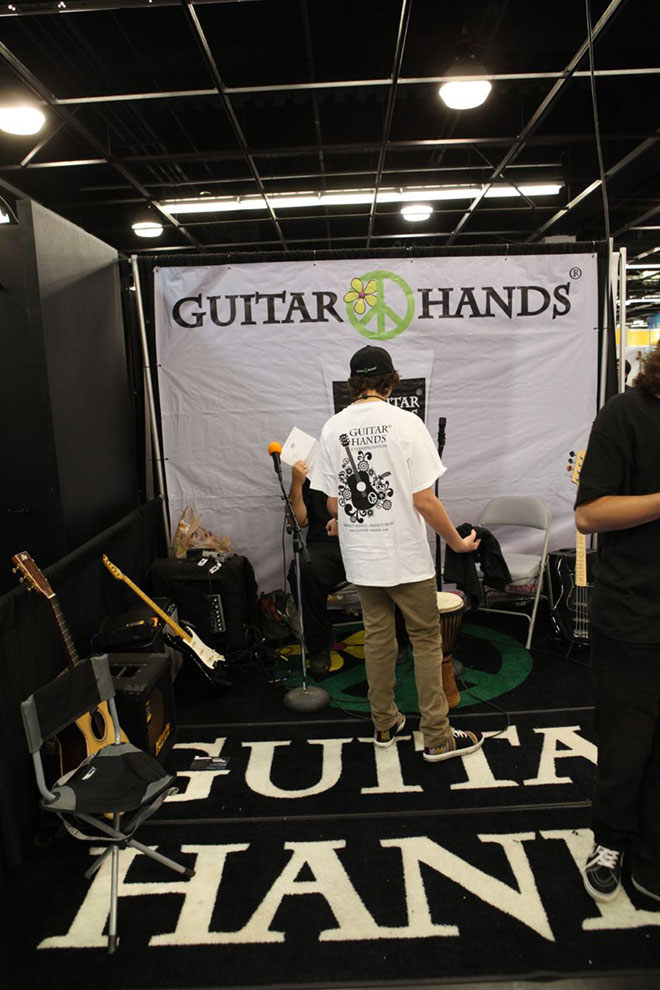 Guitar Hands